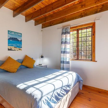 Lark House, Peaceful Mountain Home With Ocean Views And Power Backup Kapstaden Eksteriør billede